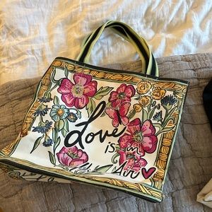 Tote !! Great for bridal shower!